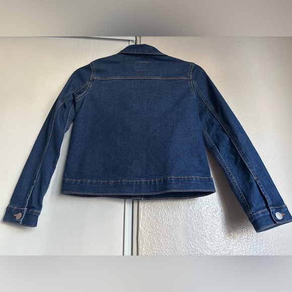 Dresses - Picture 5 of 5